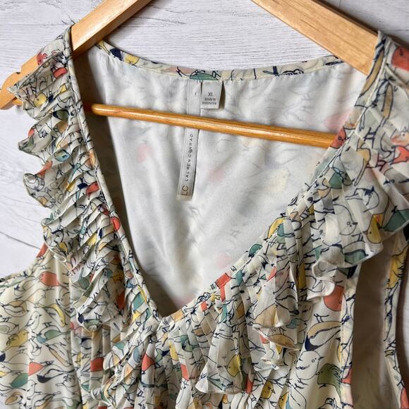 Lauren Conrad Blouse Womens Size XL Tiny Bird Print Babydoll Ruffle Pleated - Picture 12 of 16